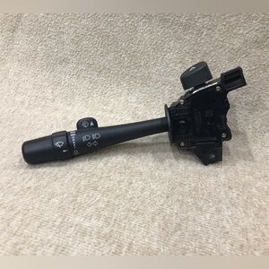 2007 - 2014 Chevrolet GMC Cadillac Hummer Turn Signal Switch OEM 15849313